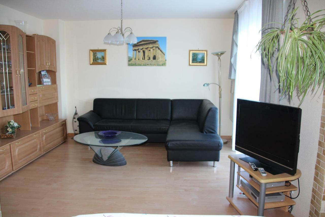 Ferienwohnung Am Gipsberg Merzig Exterior photo